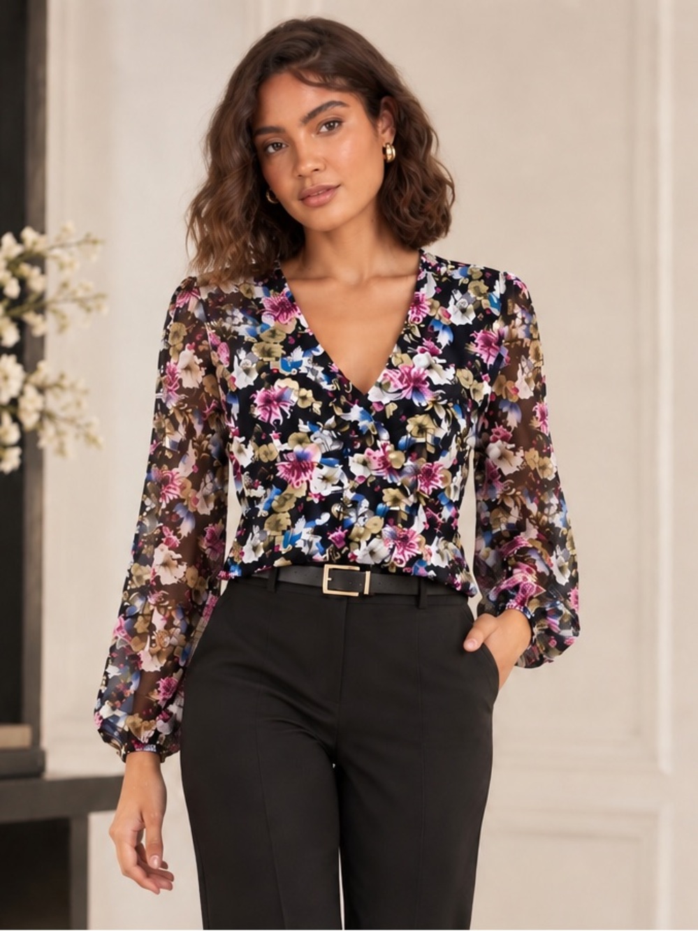 White House Black Market Floral V-Neck Matte Jersey Surplice Blouse Size S
